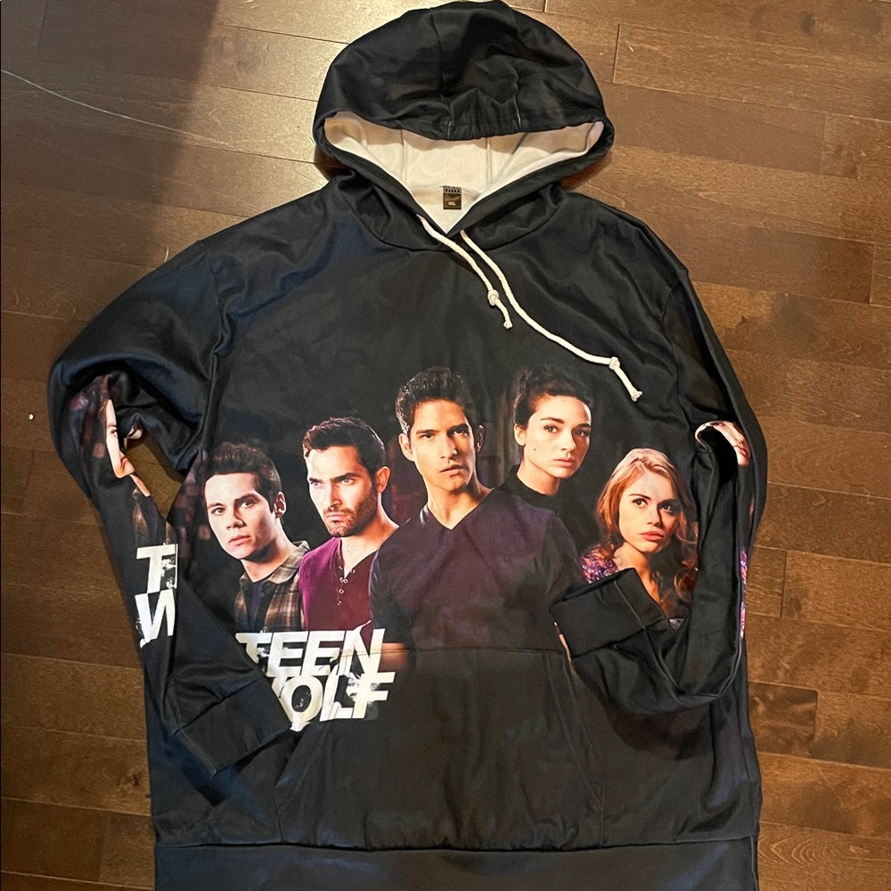 Black Teen Wolf Graphic Hoodie